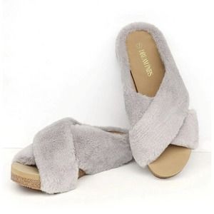 NIB DREAM PAIRS Gray Women's Fluffy Slides, Comfy Non Slip Faux Fur Size 8